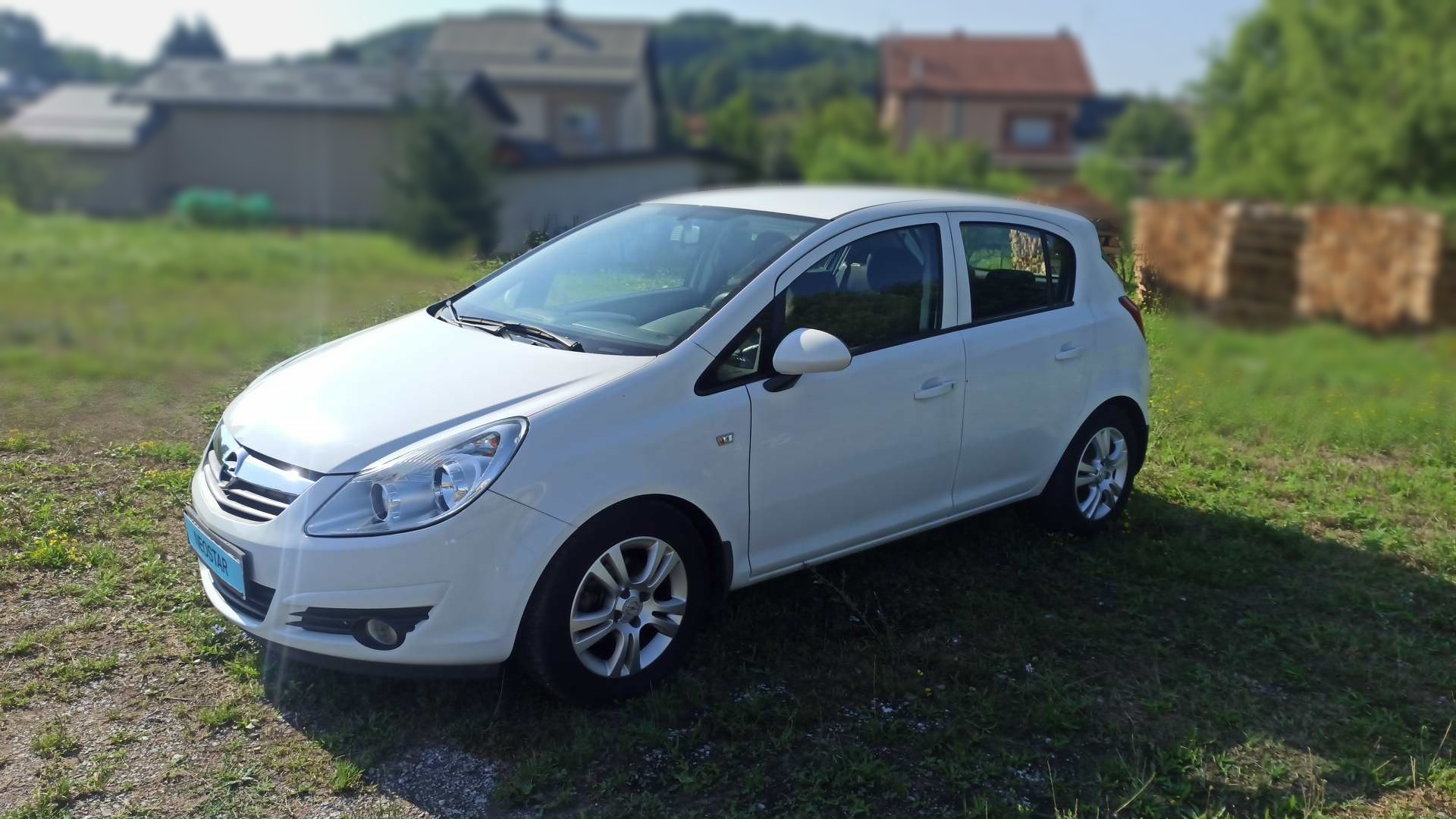 Opel Corsa Enjoy 1,2 16V 39,533 km 5.341,<sup  class=currency-decimal>93</sup> €