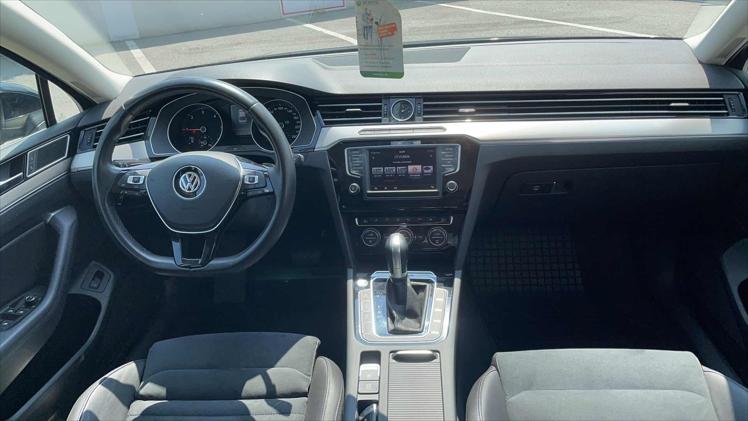 VW Passat 4motion 2,0 TDI BMT Highline DSG