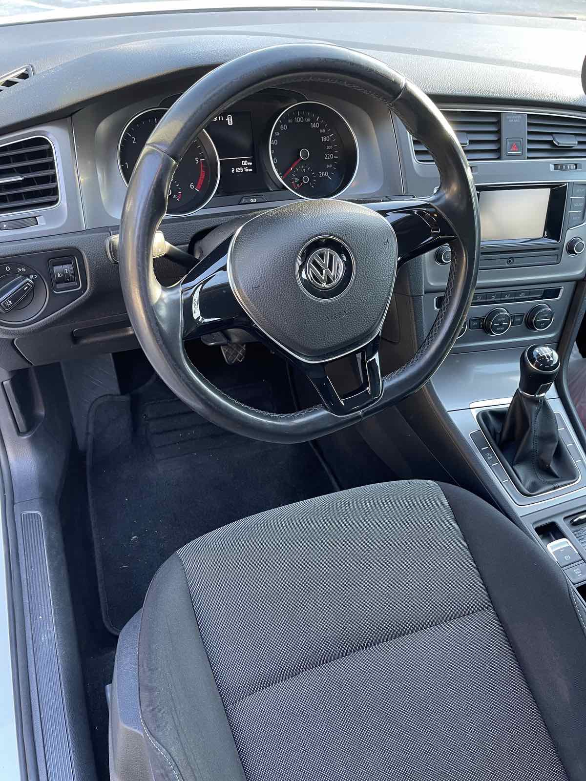 VW GOLF 1,6 TDI