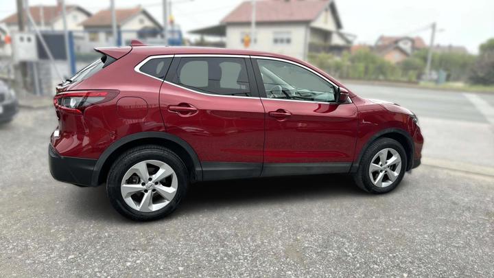 Nissan Qashqai 1,5 dCi N-Connecta