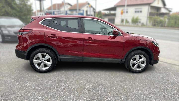 Nissan Qashqai 1,5 dCi N-Connecta