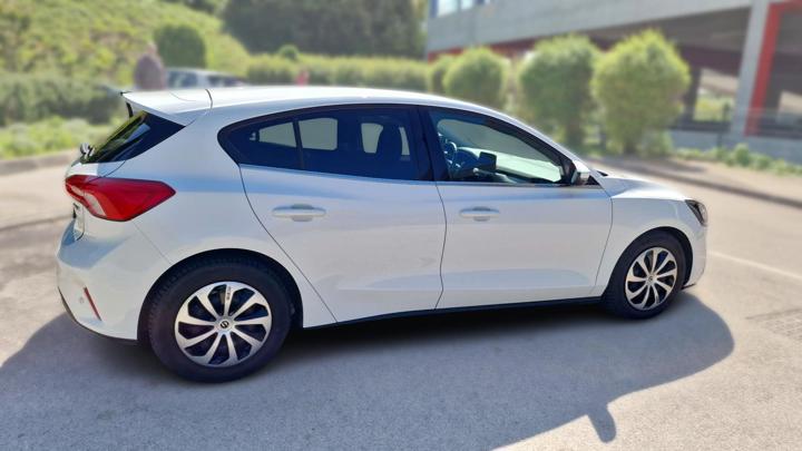 Ford Focus 1,0 EcoBoost mHEV Connected Edition