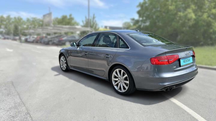 Audi A4 2,0 TDI Quattro S tronic