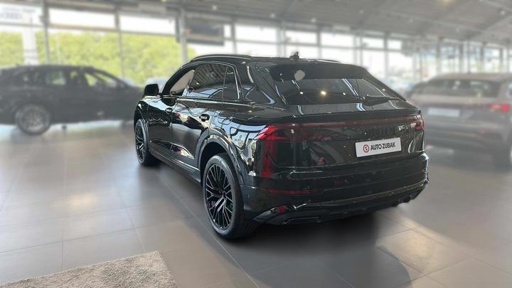 Audi Q8 55 TFSIe quattro tiptronic