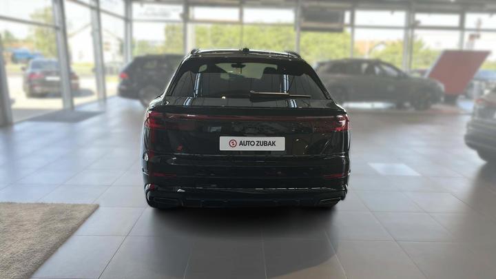 Audi Q8 55 TFSIe quattro tiptronic