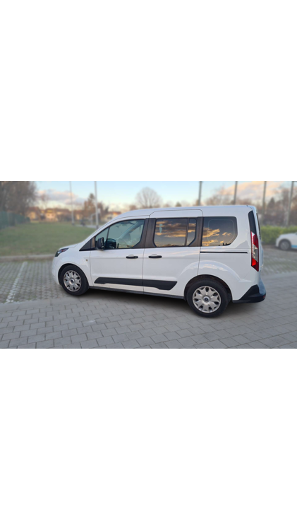 Ford Tourneo Connect SWB 1,5 TDCi Trend Powershift