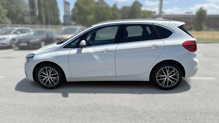 BMW 218i Active Tourer Advantage