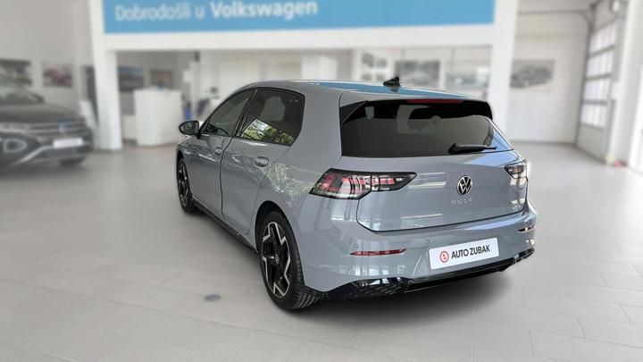 VW Golf VIII PA 1.5 eTSI DSG R-Line