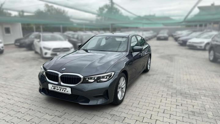 BMW rabljeni automobil na prodaju iz oglasa 89190 - BMW Serija 3 BMW Serija 3 318d SPORT