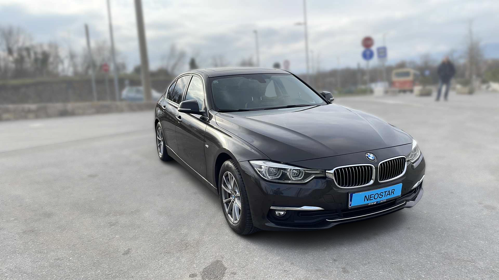 BMW 320d Luxury line 129,300 km 18.900 €